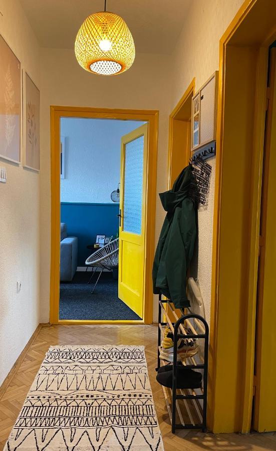 Cozy Bright Central Пристина Екстериор снимка