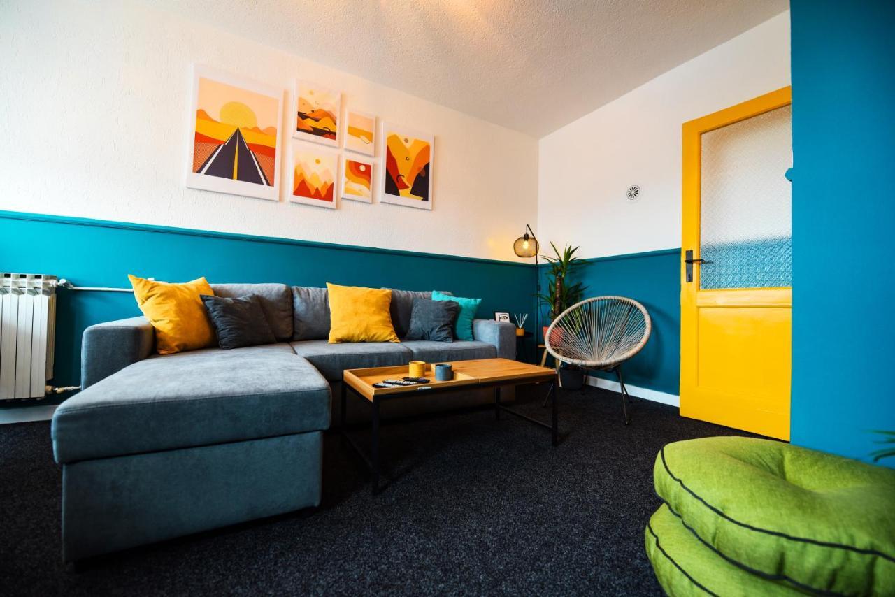 Cozy Bright Central Пристина Екстериор снимка